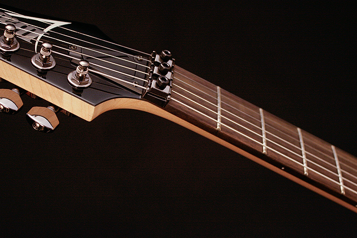 492 گیتار الکتریک آیبانز مدل RG350ZB-WK